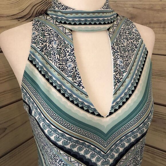 White House Black Market Blue Stripe Keyhole High Neck Halter Tank - Picture 2 of 8